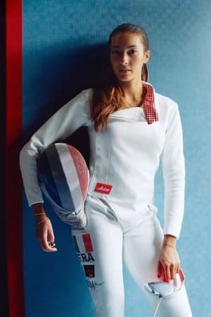 Sara Balzer, D'argent Et D'acier