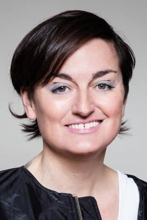 Zoe Lyons: Entry Level Human
