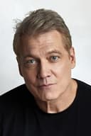 Holt McCallany
